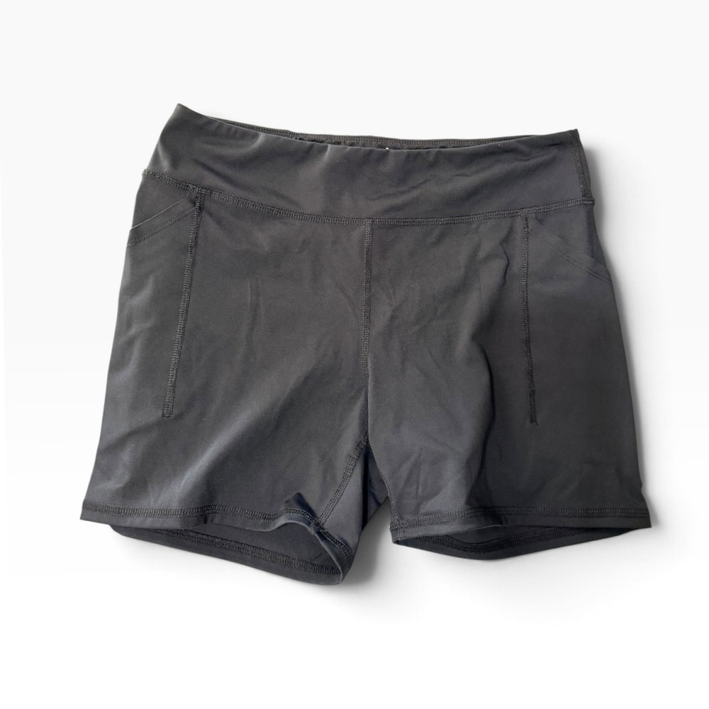 Rabbit women's Speed leggy 4'' Short black Activewear Pocket Running Medium